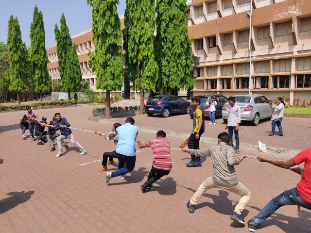 Tug of war