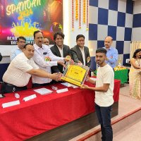 Prize-Distribution