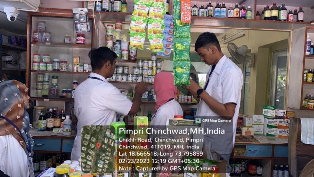 ayurvedic-pharmacy-visit-1