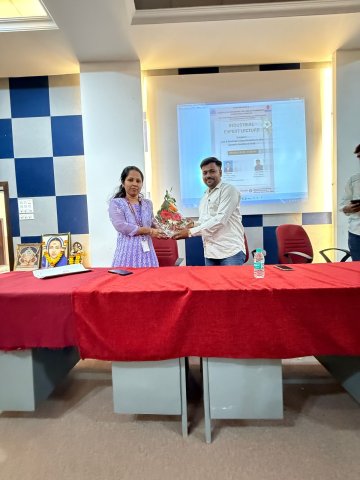 Industrial expert lec